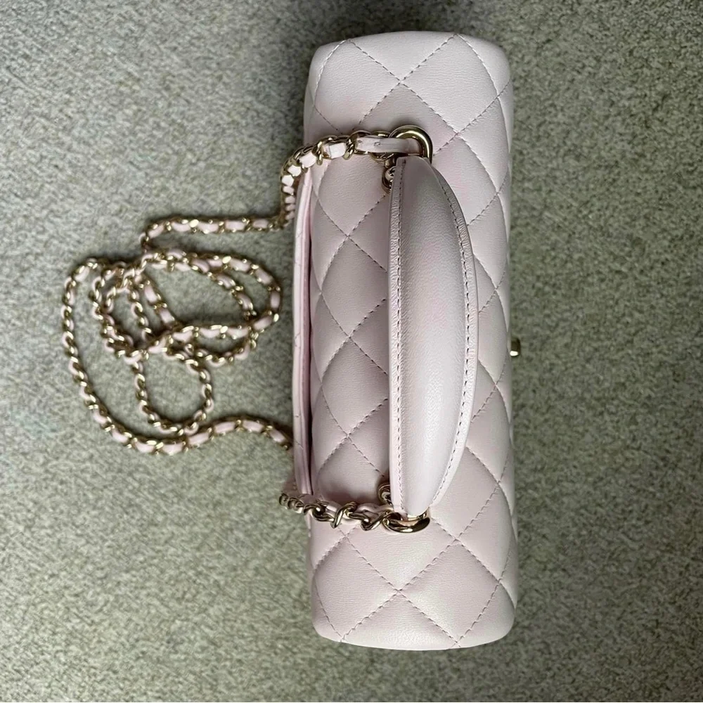 Like new, no flaws. Comes with fullset - Picture 7 of 8